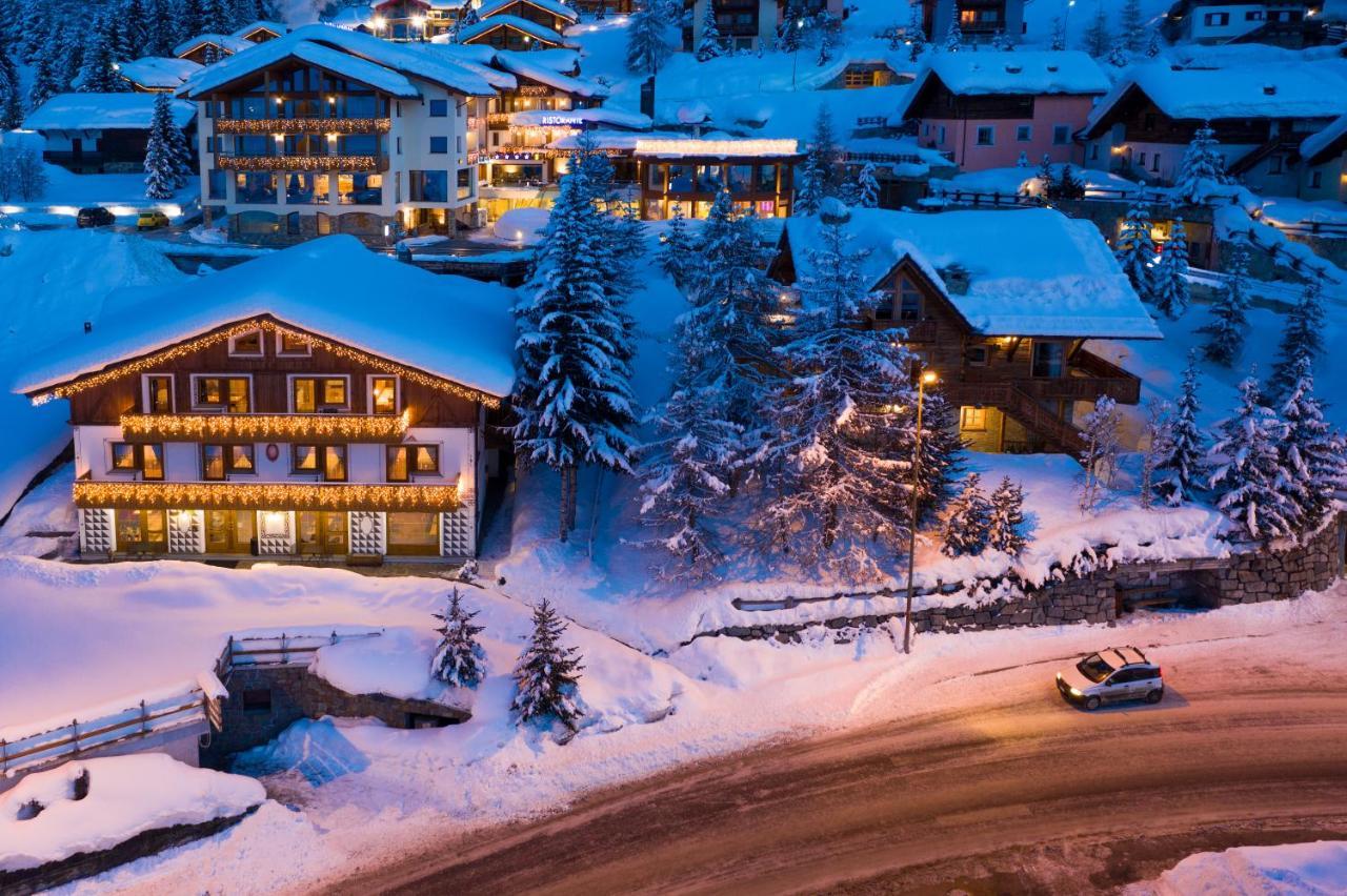 Hotel Duc De Rohan Livigno Exteriör bild