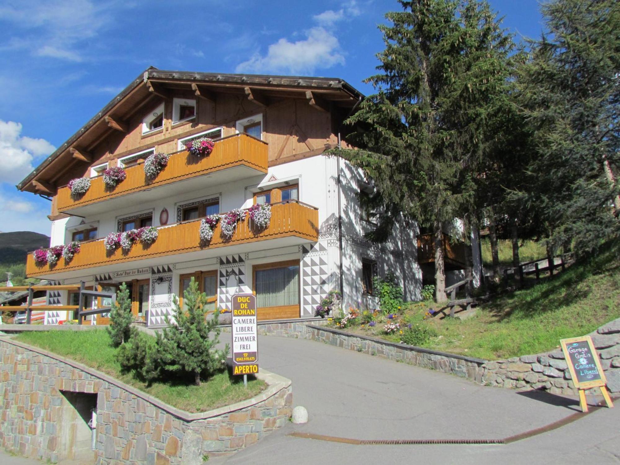 Hotel Duc De Rohan Livigno Exteriör bild