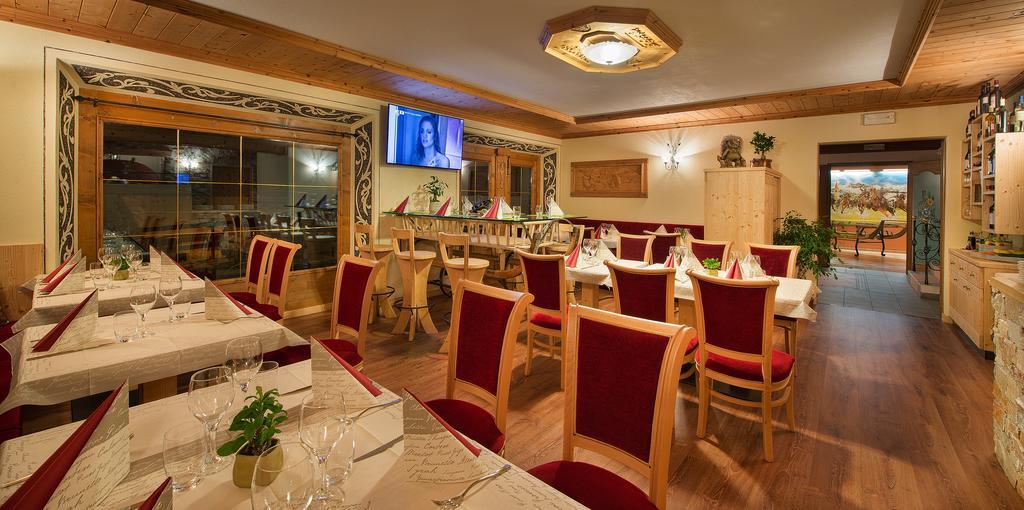 Hotel Duc De Rohan Livigno Exteriör bild