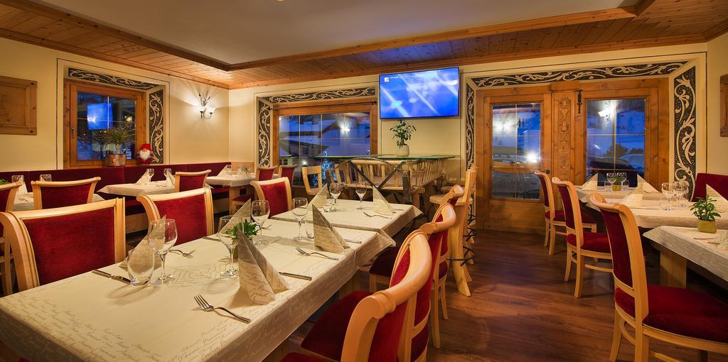 Hotel Duc De Rohan Livigno Exteriör bild