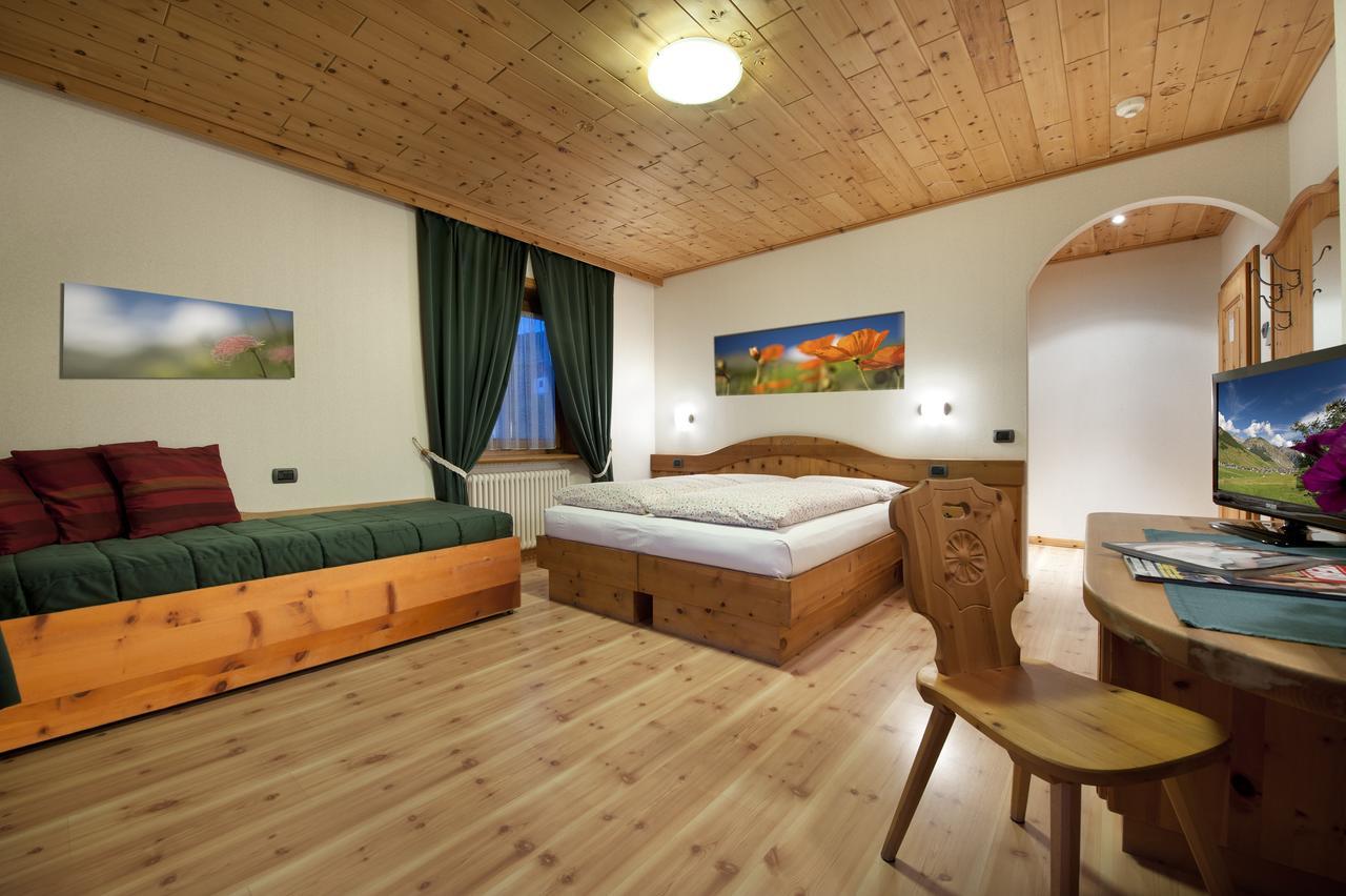 Hotel Duc De Rohan Livigno Exteriör bild