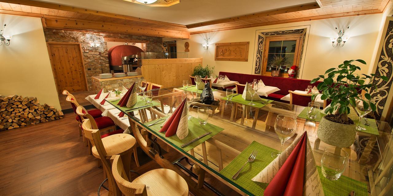 Hotel Duc De Rohan Livigno Exteriör bild